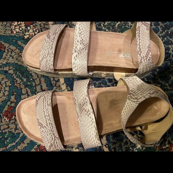 ASOS Platform Espadrilles - Picture 2 of 5
